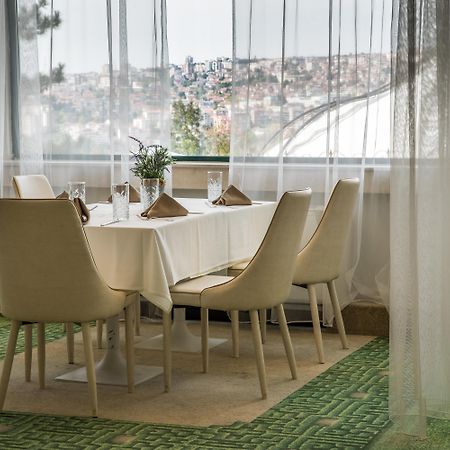 Park Hotel RAYA Garden Weliko Tarnowo Exterior foto